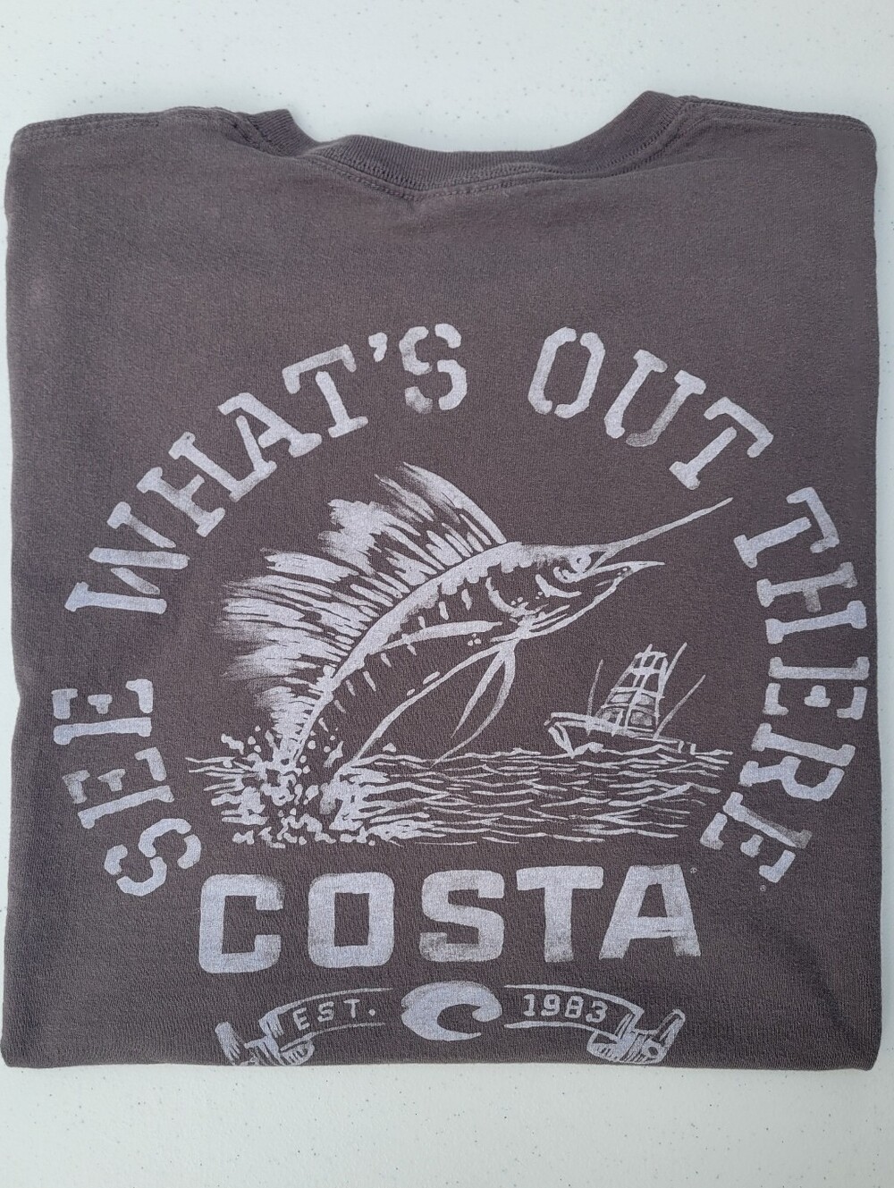 Costa Men's Brown Graphic Marlin Fishing Tee XL